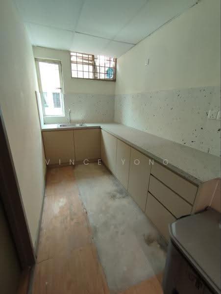 2-storey Terraced House for Rent in Kepong Baru (Kepong) - Vince Yong - Kitchen - PropertyGuru.com.my