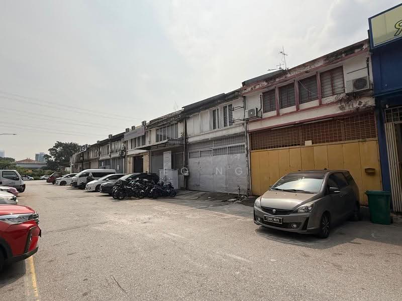 Warehouse for Rent in Bandar Sri Damansara (Selangor) - Leo Ng - Exterior - PropertyGuru.com.my