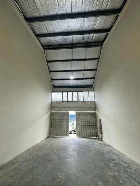 Warehouse for Rent in Bandar Sri Damansara (Selangor) - Leo Ng - Interior - PropertyGuru.com.my