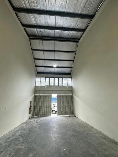 Warehouse for Rent in Bandar Sri Damansara (Selangor) - Leo Ng - Interior - PropertyGuru.com.my