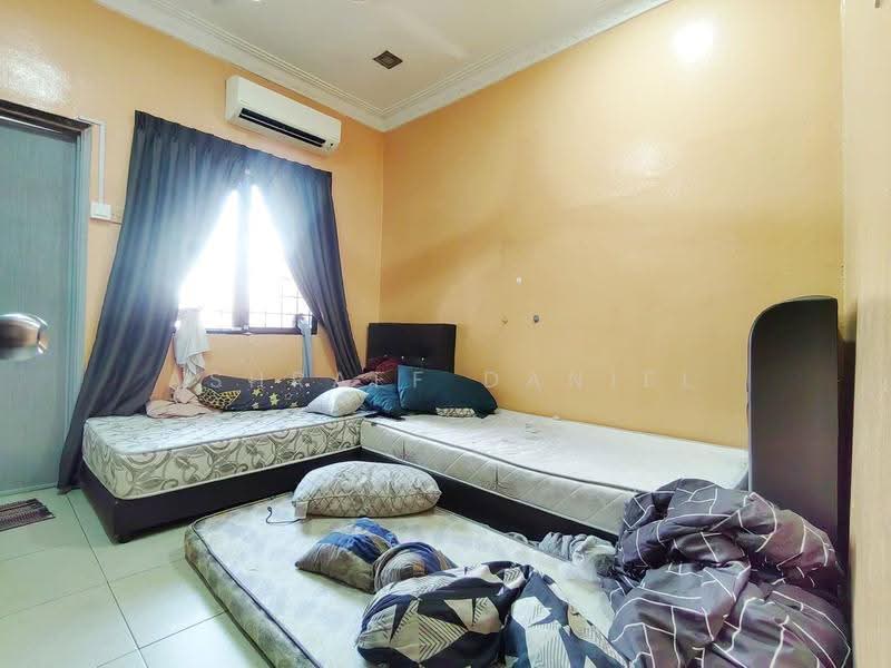 Rumah Teres 2-Tingkat untuk Dijual di PJS 3, Taman Sri Manja (Petaling Jaya) - Ashraff Daniel - PropertyGuru.com.my