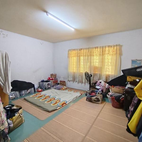 Semi-Detached House for Sale in Taman Ibukota (Setapak) - Zawana BT Zaidi Ana - Bedroom - PropertyGuru.com.my