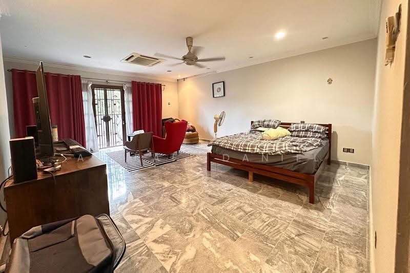 Kondominium untuk Dijual di Kemensah Villa Condominium - Ashraff Daniel - Bedroom - PropertyGuru.com.my