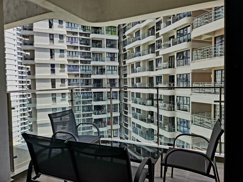 Kondominium untuk Disewa di Bay Point @ Country Garden Danga Bay - Chong Pei Sze - Balcony - PropertyGuru.com.my