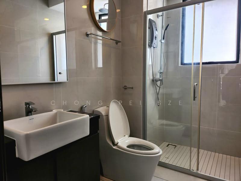 Kondominium untuk Disewa di Bay Point @ Country Garden Danga Bay - Chong Pei Sze - Bathroom - PropertyGuru.com.my