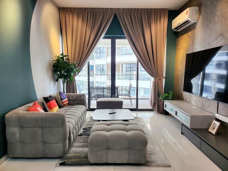 Kondominium untuk Disewa di Bay Point @ Country Garden Danga Bay - Chong Pei Sze - Living Room - PropertyGuru.com.my