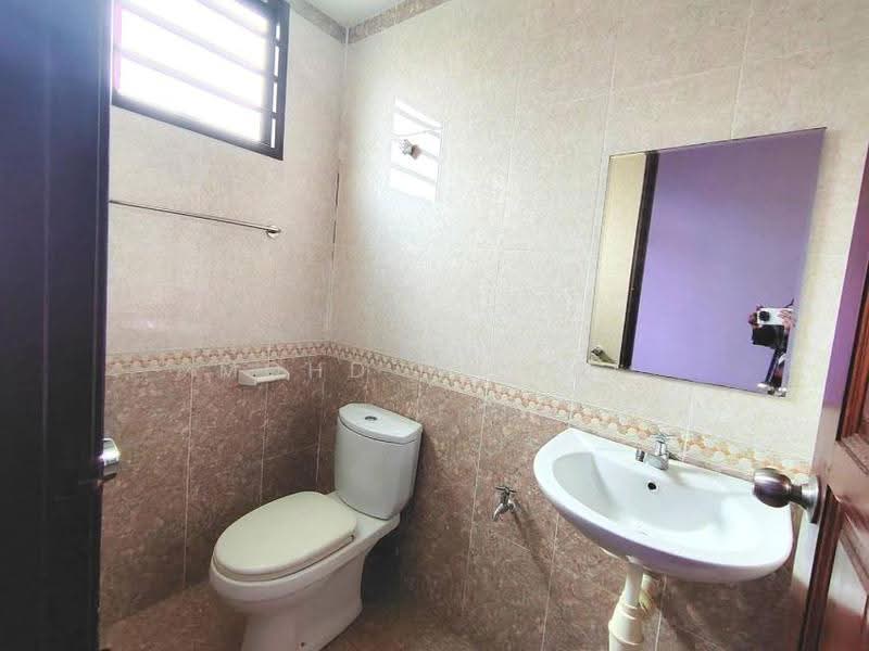 Rumah Teres 2-Tingkat untuk Dijual di Mantin (Negeri Sembilan) - Mohd Faizal - Bathroom - PropertyGuru.com.my