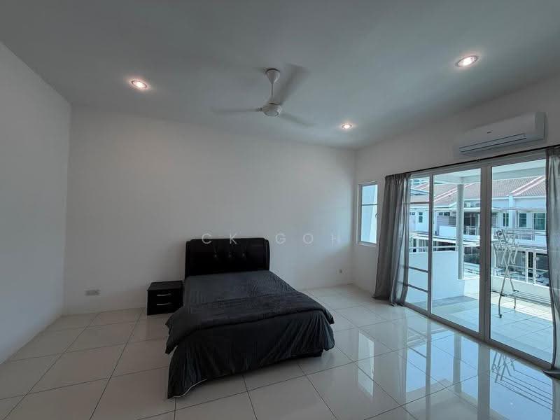 2-storey Terraced House for Rent in Kampung Perlis (Bayan Lepas) - CK Goh - Bedroom - PropertyGuru.com.my