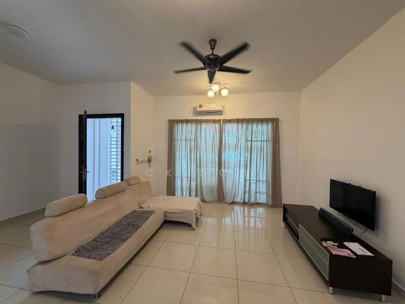 2-storey Terraced House for Rent in Kampung Perlis (Bayan Lepas) - CK Goh - Living Room - PropertyGuru.com.my