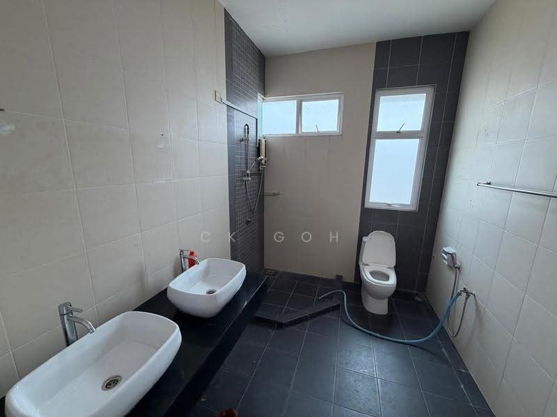2-storey Terraced House for Rent in Kampung Perlis (Bayan Lepas) - CK Goh - Bathroom - PropertyGuru.com.my