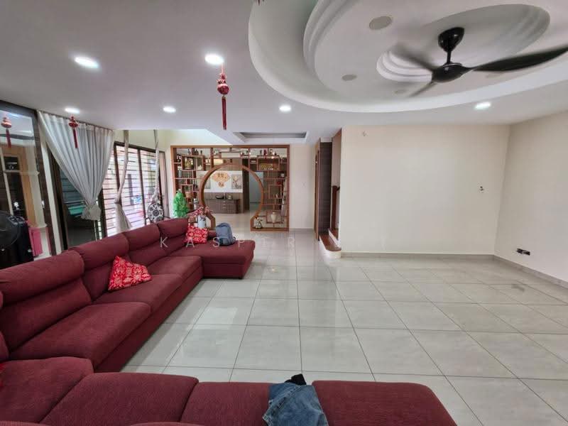 Semi-Detached House for Sale in Taman Sutera Utama (Skudai) - Kasper Lee - Living Room - PropertyGuru.com.my