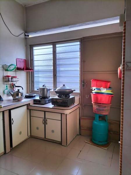 1-storey Terraced House for Sale in Ipoh (Perak) - Ck Nyau - Kitchen - PropertyGuru.com.my