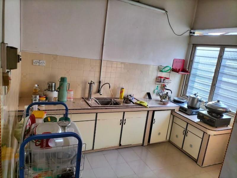 1-storey Terraced House for Sale in Ipoh (Perak) - Ck Nyau - Kitchen - PropertyGuru.com.my