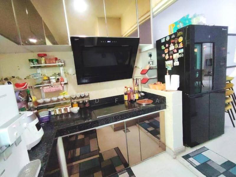 Rumah Teres 3-Tingkat untuk Dijual di Kajang (Selangor) - Mohd Faizal - Kitchen - PropertyGuru.com.my