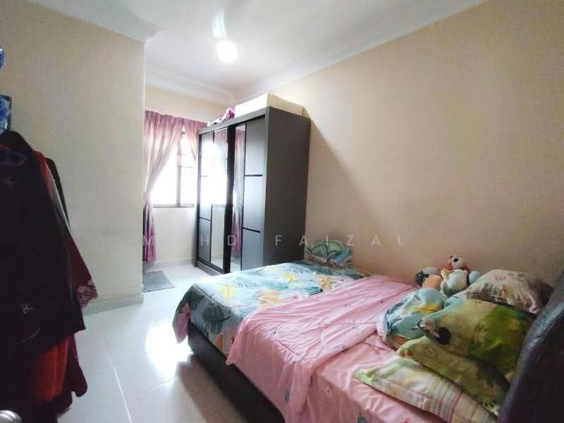 Rumah Teres 3-Tingkat untuk Dijual di Kajang (Selangor) - Mohd Faizal - Bedroom - PropertyGuru.com.my