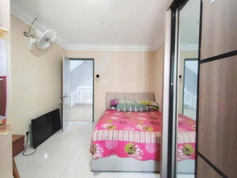 Rumah Teres 3-Tingkat untuk Dijual di Kajang (Selangor) - Mohd Faizal - Bedroom - PropertyGuru.com.my
