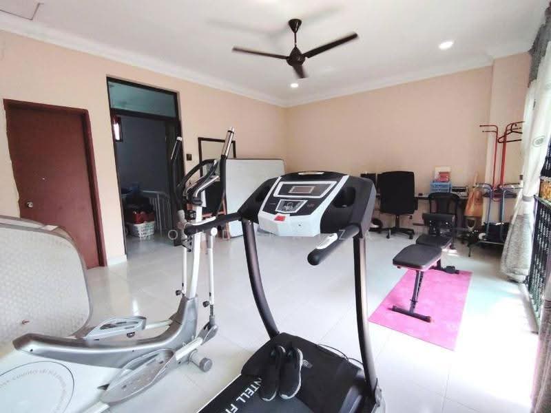 Rumah Teres 3-Tingkat untuk Dijual di Kajang (Selangor) - Mohd Faizal - Gym - PropertyGuru.com.my
