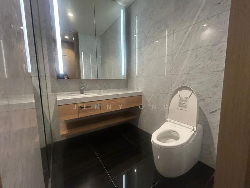 Kediaman Servis untuk Disewa di The Conlay - Jenny Ong - Bathroom - PropertyGuru.com.my