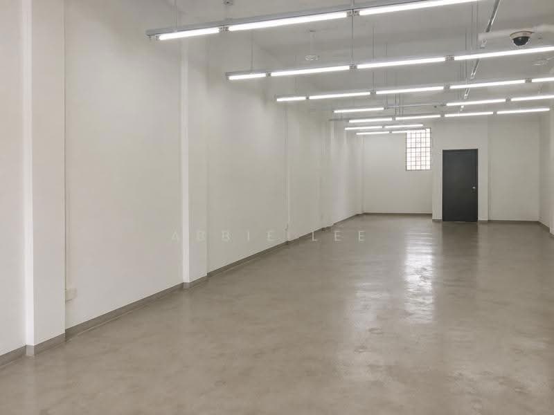 Shop for Rent in Taman Tasik Damai (Sungai Besi) - Abbie Lee - Interior - PropertyGuru.com.my