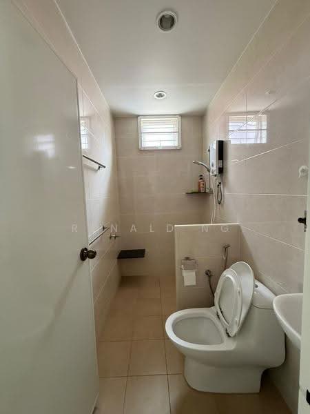 Semi-Detached House for Sale in Sungai Ara (Penang) - Ronald Ng - Bathroom - PropertyGuru.com.my