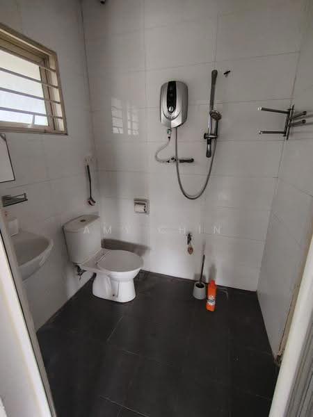 2-storey Terraced House for Sale in Bandar Sunway (Sunway) - Amy Chin - Bathroom - PropertyGuru.com.my