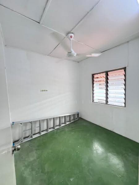 2-storey Terraced House for Rent in Kepong Baru (Kepong) - Yen Ching - Interior - PropertyGuru.com.my