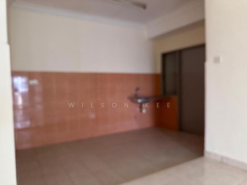 Pangsapuri untuk Dijual di Villamas Apartment - Wilson Kee - Kitchen - PropertyGuru.com.my