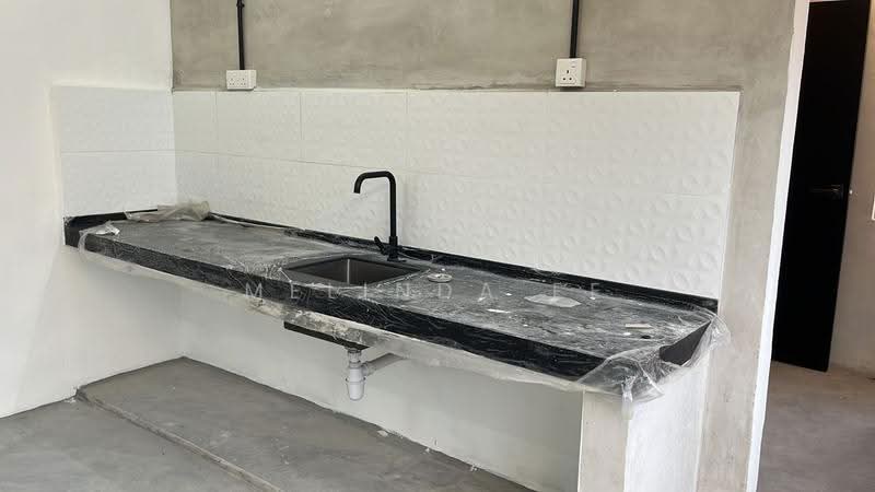 Kedai untuk Dijual di Taman Tasek (Johor Bahru) - Melinda Ee - Kitchen - PropertyGuru.com.my