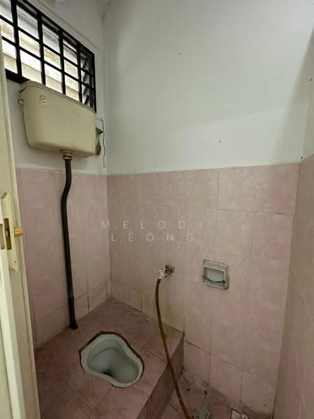 Flat for Sale at Impian Baiduri - Melody Leong - Bathroom - PropertyGuru.com.my