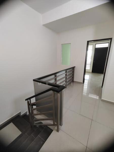 Rumah Teres 2-Tingkat untuk Dijual di Taman Lapangan Hartamas (Ipoh) - Mr Lee - Interior - PropertyGuru.com.my