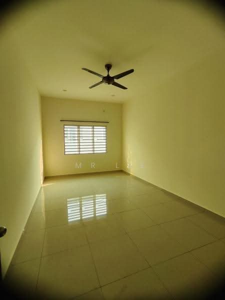 Rumah Teres 2-Tingkat untuk Dijual di Taman Lapangan Hartamas (Ipoh) - Mr Lee - Interior - PropertyGuru.com.my