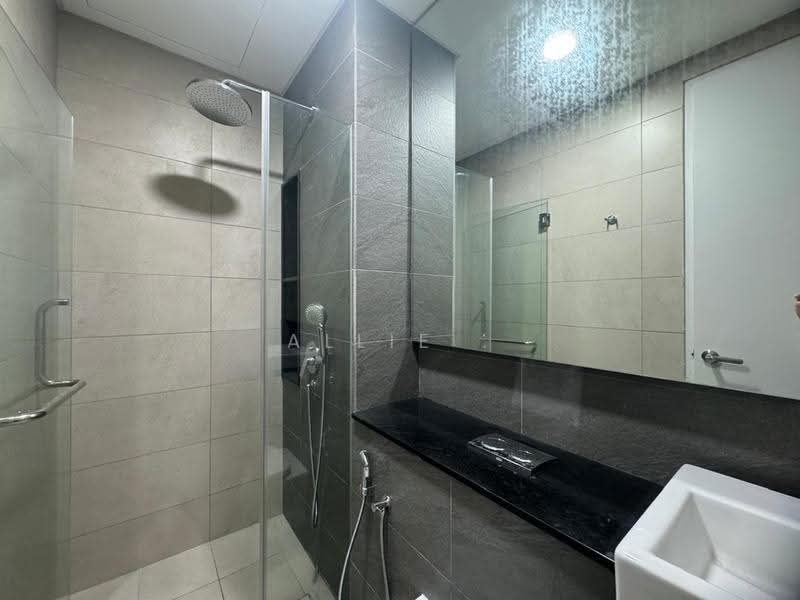 Service Residence for Rent at Lot 15 - Allie . - Bathroom - PropertyGuru.com.my