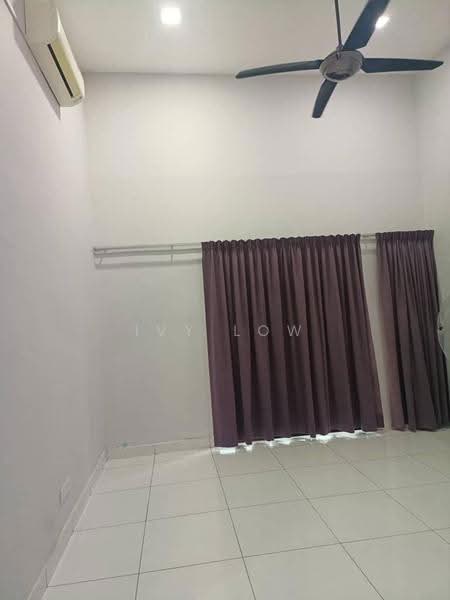 2-storey Terraced House for Rent in Taman Bestari Indah (Ulu Tiram) - Ivy Low - Interior - PropertyGuru.com.my