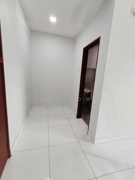 2-storey Terraced House for Rent in Taman Bestari Indah (Ulu Tiram) - Ivy Low - Interior - PropertyGuru.com.my