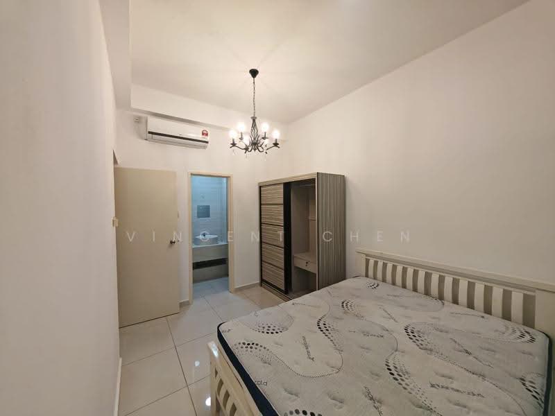 Kediaman Servis untuk Disewa di D'Summit Residences - Vincent Chen - Bedroom - PropertyGuru.com.my