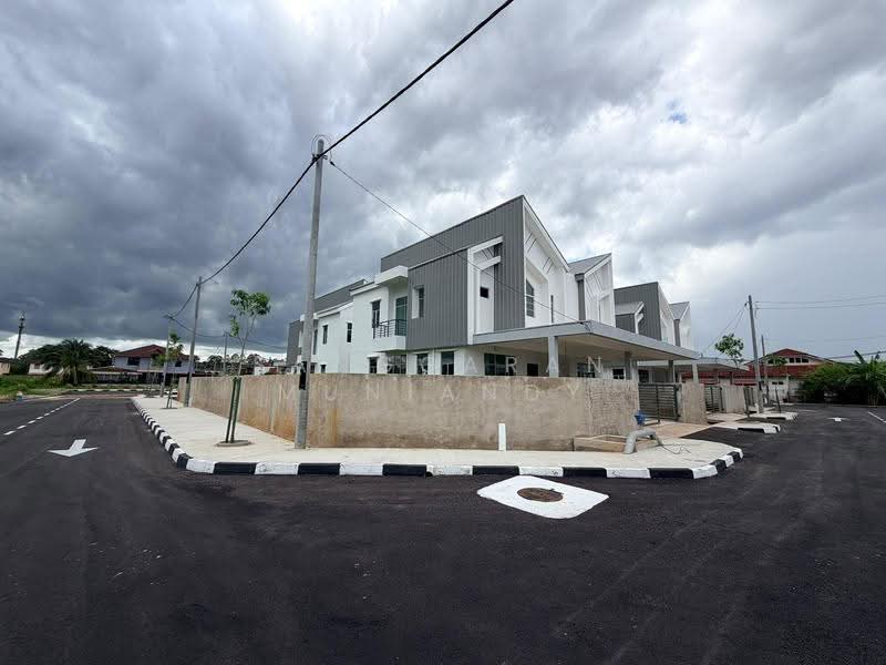 Semi-Detached House for Sale in Rumah Berkembar Dua Tingkat di Jitra, Kedah (Jitra) - Sanggaran Muniandy - Exterior - PropertyGuru.com.my