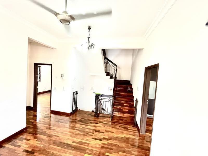 Rumah Teres 2.5-Tingkat untuk Dijual di Presint 16 (Putrajaya) - Zaleha Khalid - Interior - PropertyGuru.com.my