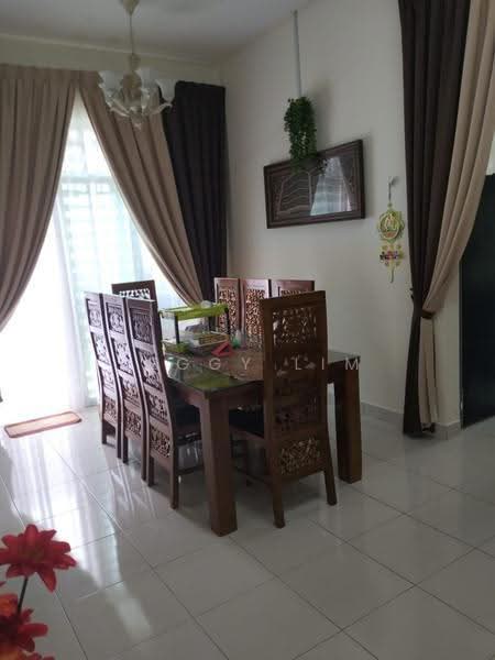 Bungalow House untuk Dijual di Kuala Kurau (Perak) - Peggy Lim - Dining Room - PropertyGuru.com.my