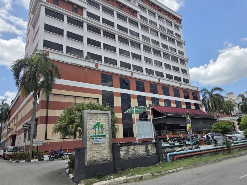 Shop / Office for Rent in Ampang Jaya (Ampang) - Kenson Ho - Exterior - PropertyGuru.com.my