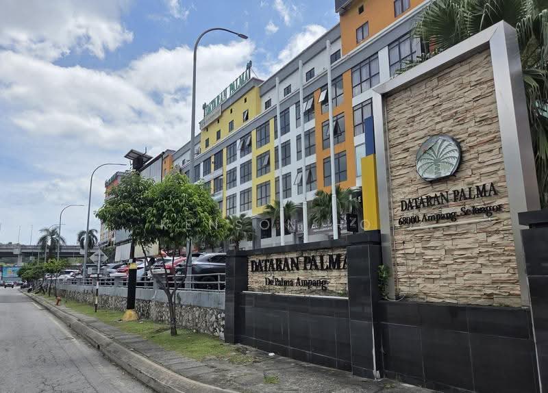 Shop / Office for Rent in Ampang Jaya (Ampang) - Kenson Ho - Exterior - PropertyGuru.com.my