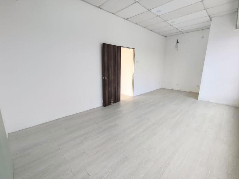 Shop / Office untuk Disewa di Taman Austin Perdana (Tebrau) - Kasper Lee - Interior - PropertyGuru.com.my