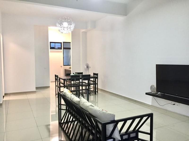 Rumah Teres untuk Dijual di Kota Masai (Pasir Gudang) - Daniel Yong - Living Room - PropertyGuru.com.my