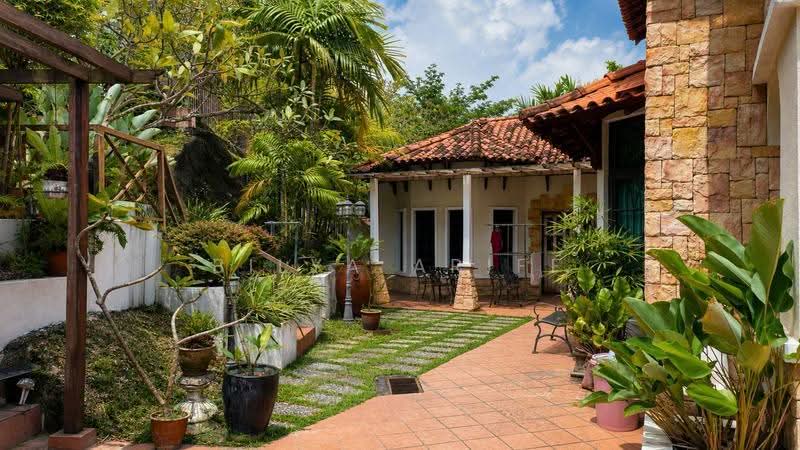 Rumah Berkembar untuk Dijual di Seksyen 7 (Shah Alam) - BILYA ARIFF - Exterior - PropertyGuru.com.my