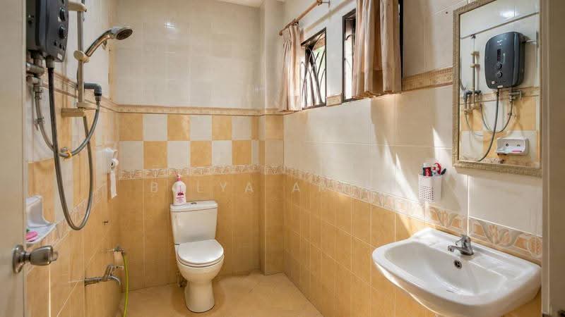 Rumah Berkembar untuk Dijual di Seksyen 7 (Shah Alam) - BILYA ARIFF - PropertyGuru.com.my