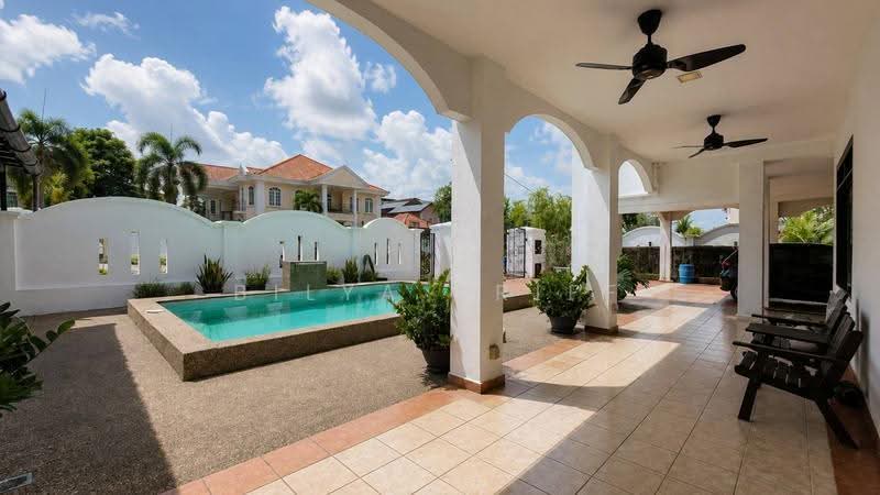 Bungalow House for Sale in Seksyen 8 (Shah Alam) - BILYA ARIFF - Exterior - PropertyGuru.com.my