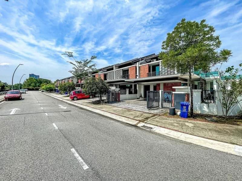 2-storey Terraced House for Sale in Elmina (Shah Alam) - Ridwan Ibrahim - Exterior - PropertyGuru.com.my