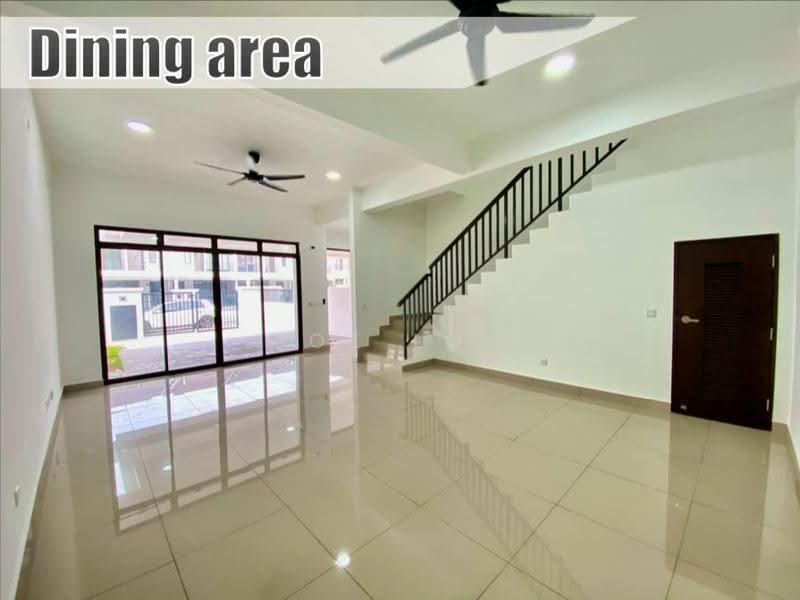 Rumah Teres untuk Dijual di Iskandar Puteri (Nusajaya) (Johor) - Joe Loh - Dining Room - PropertyGuru.com.my