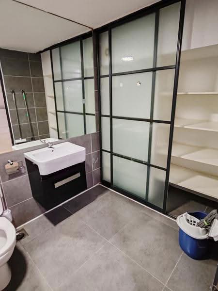 Kediaman Servis untuk Disewa di Empire Damansara - Tom Lee - Bathroom - PropertyGuru.com.my