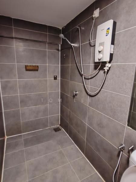 Kediaman Servis untuk Disewa di Empire Damansara - Tom Lee - Bathroom - PropertyGuru.com.my