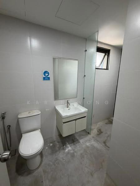 Kediaman Servis untuk Disewa di Pearl Suria - Karyn Wong - Bathroom - PropertyGuru.com.my